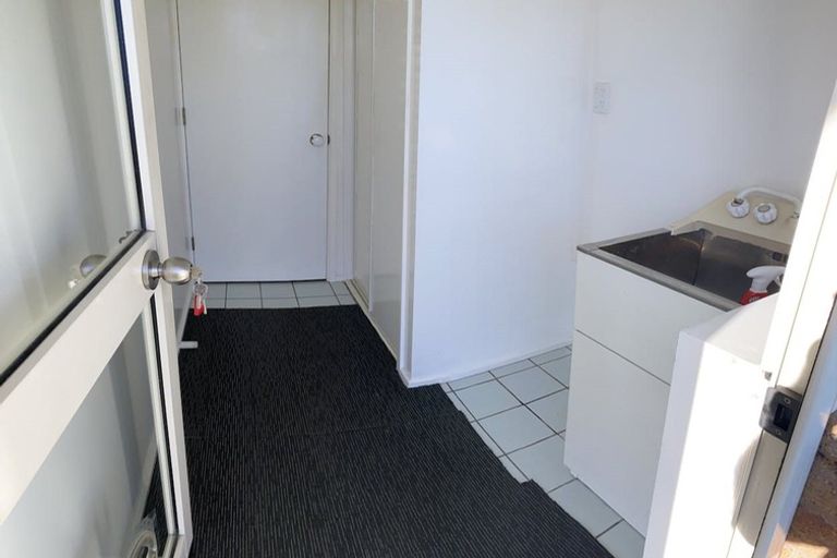 Photo of property in 24 Ellesmere Place, Oceanview, Timaru, 7910