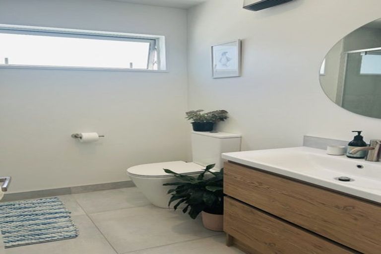 Photo of property in 2/17 Ward Street, Addington, Christchurch, 8024