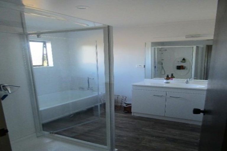 Photo of property in 1/96 Hinemoa Avenue, Taupo, 3330