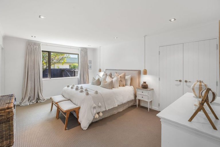 Photo of property in 44 Hawthornden Road, Avonhead, Christchurch, 8042