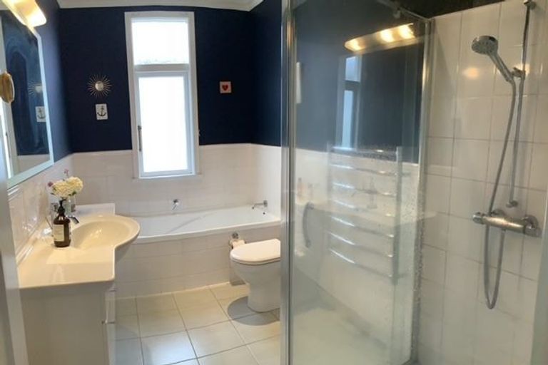 Photo of property in 49 Kensington Avenue, Petone, Lower Hutt, 5012