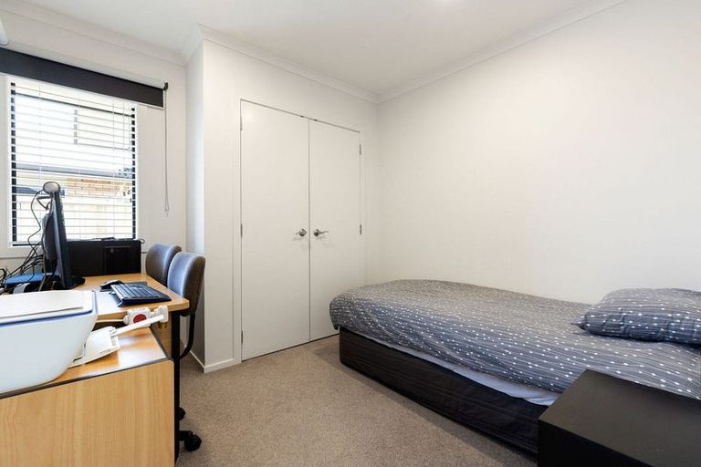 Photo of property in 18 Watkins Road, Cambridge, 3434