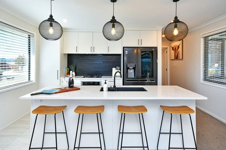 Photo of property in 4 Peacock Place, Pokeno, 2402