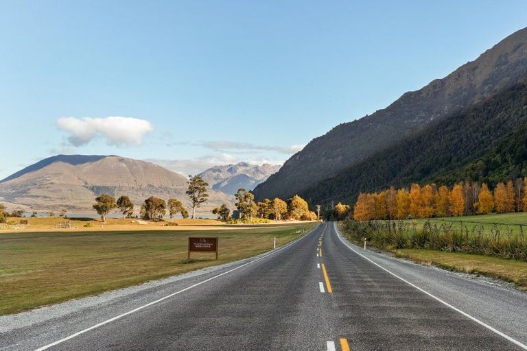 Photo of property in 9 Haast Eagle Road, Mount Creighton, 9371