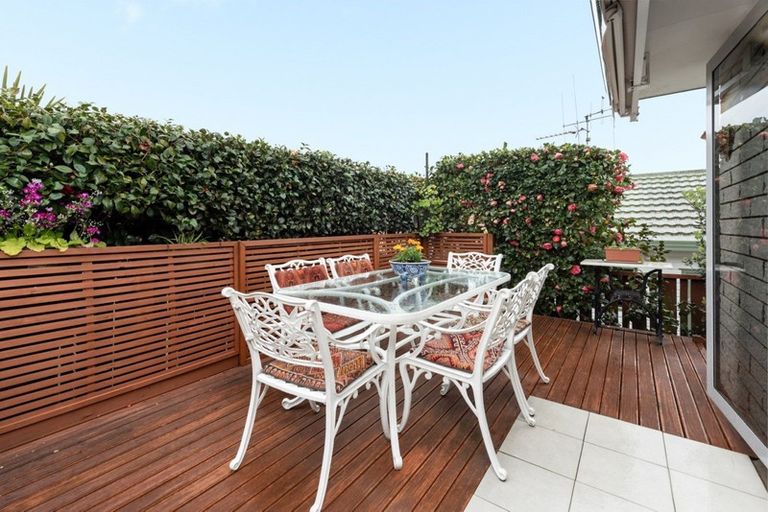 Photo of property in 15a Laing Place, Otumoetai, Tauranga, 3110