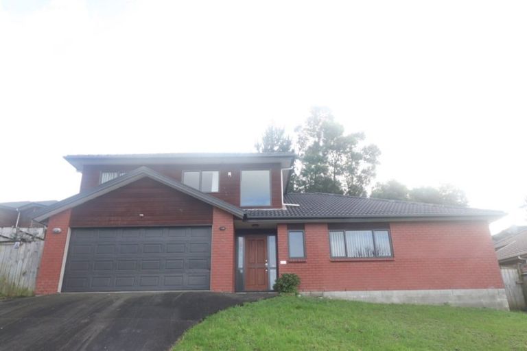 Photo of property in 45 Helleur Road, Massey, Auckland, 0614