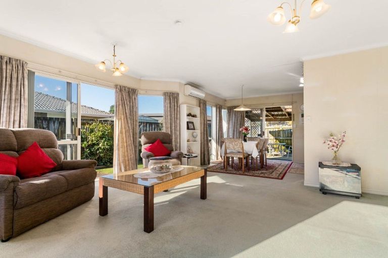 Photo of property in 27 Luculia Drive, Mount Maunganui, 3116