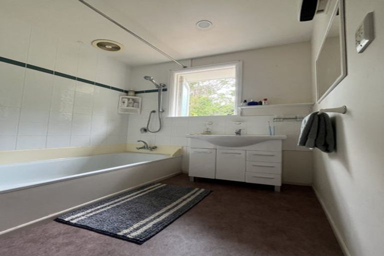 Photo of property in 50 Chaffey Crescent, Titahi Bay, Porirua, 5022