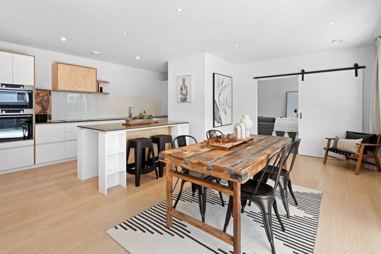 Photo of property in 64 Park Road, Carterton, 5713