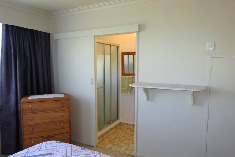 Photo of property in 36 Seabury Avenue, Foxton Beach, Foxton, 4815