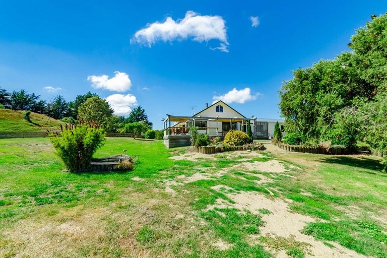 Photo of property in 122 Ratanui Road, Paraparaumu, 5032