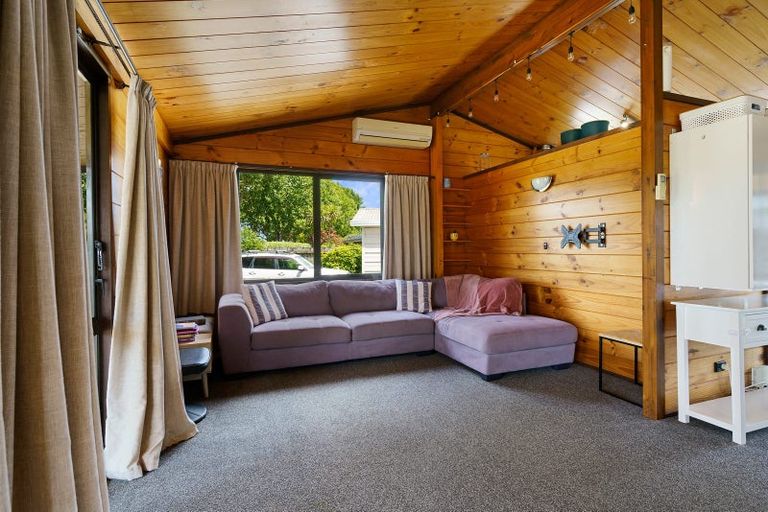 Photo of property in 36 Browning Street, Leamington, Cambridge, 3432