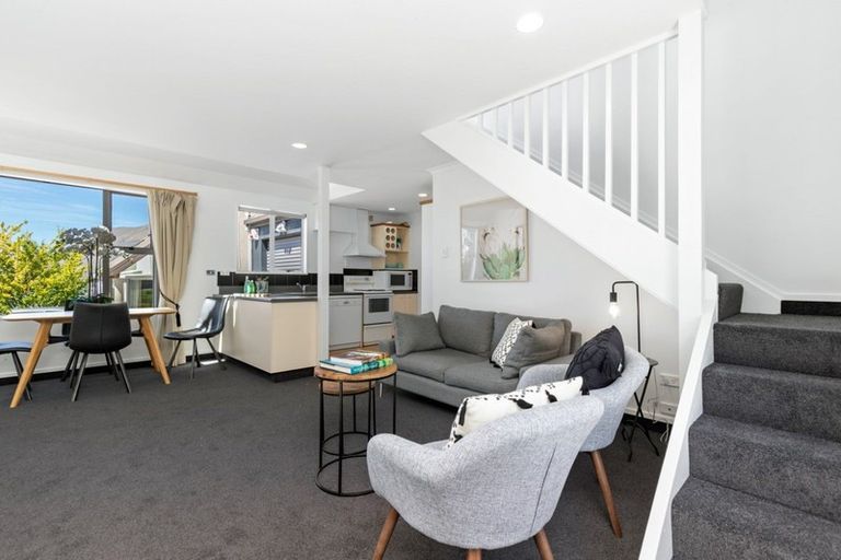 Photo of property in 34b Sainsbury Road, Fernhill, Queenstown, 9300