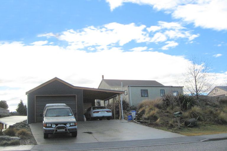 Photo of property in 124 Mount Iron Drive, Wanaka, 9305