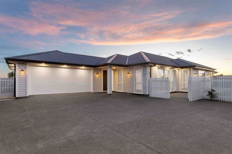 Photo of property in 26 Mcquillan Avenue, Woodend, 7610