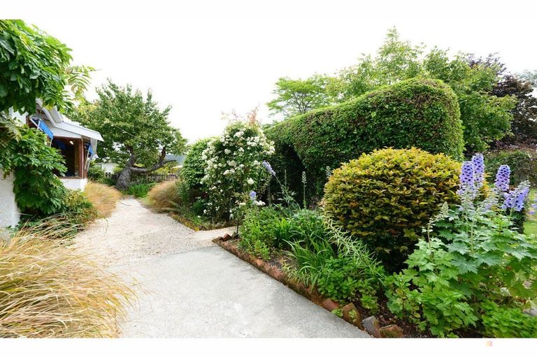 Photo of property in 10 Naylor Street, Waimate, 7924