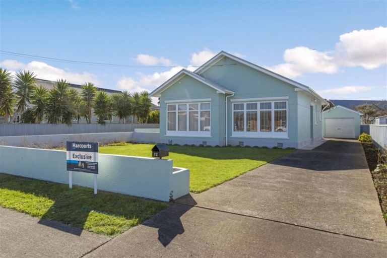 Photo of property in 12 Grey Street, Hawera, 4610