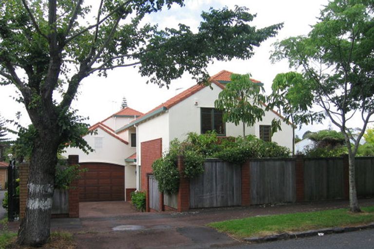 Property details for 26 Bracken Avenue, Epsom, Auckland, 1023