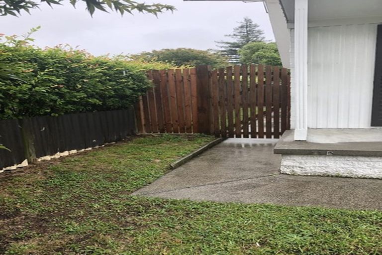 Photo of property in 27 Howden Road, Fairfield, Hamilton, 3214