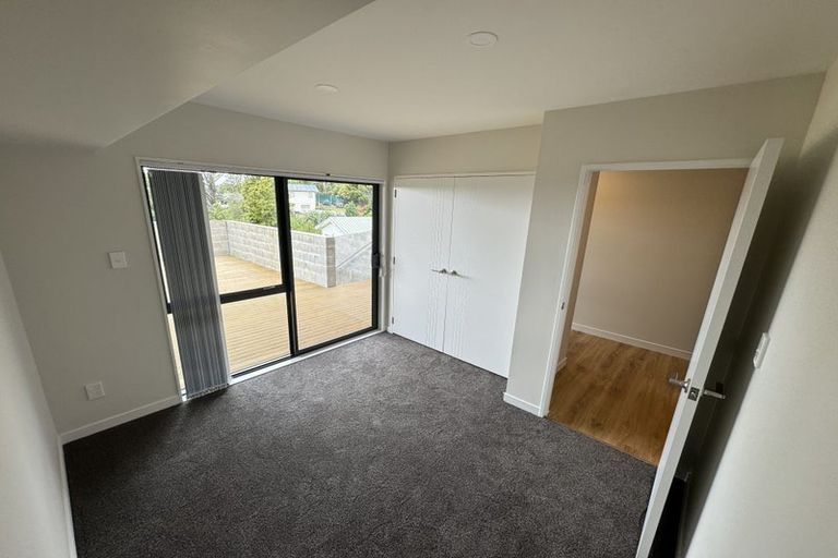 Photo of property in 309 Don Buck Road, Massey, Auckland, 0614