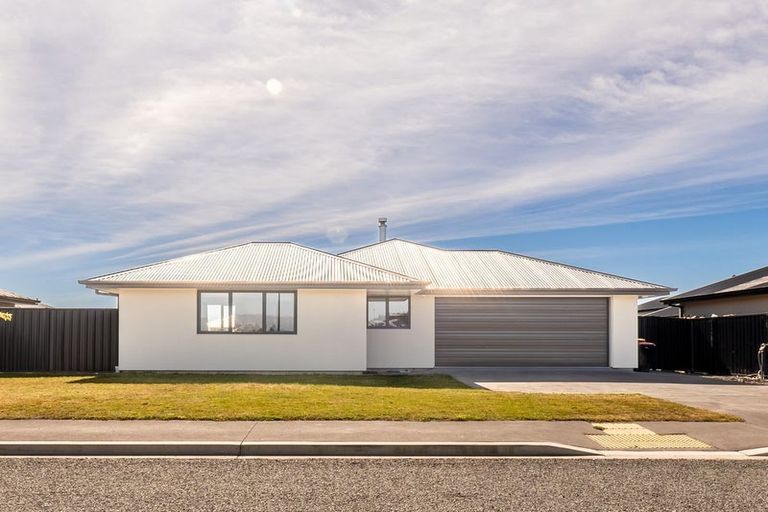 Photo of property in 27 Lakeland Avenue, Twizel, 7901