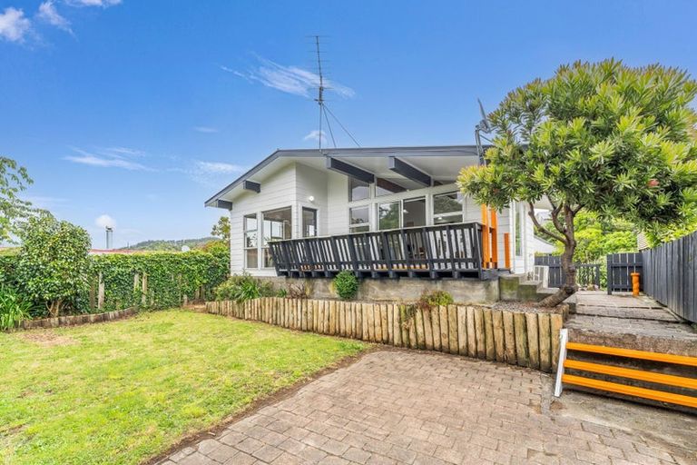 Photo of property in 98 Riwai Street, Paraparaumu, 5032