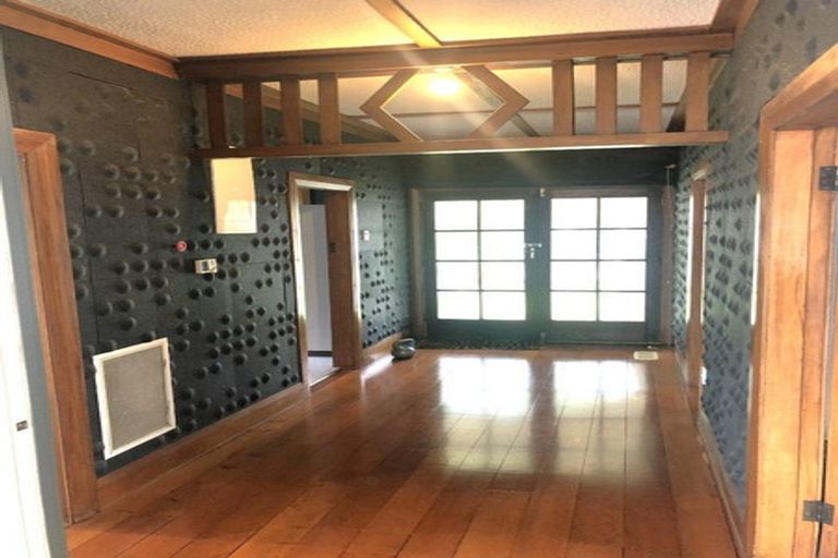 Photo of property in 9 Trafalgar Street, Waiwhetu, Lower Hutt, 5010