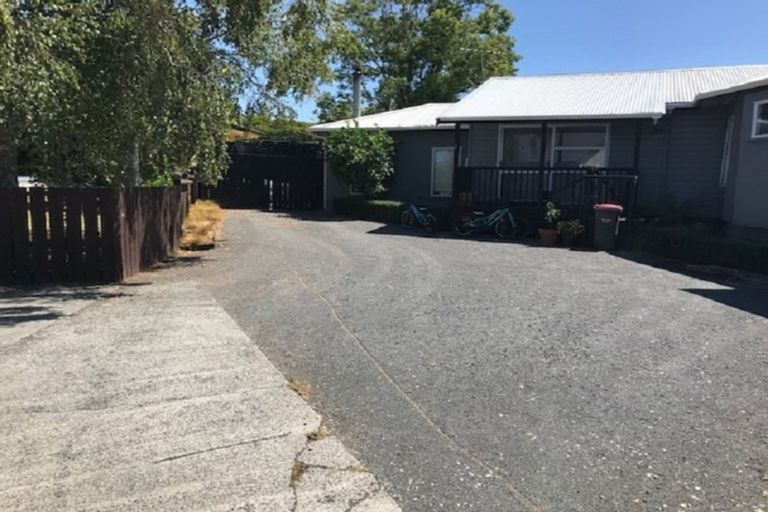 Photo of property in 6 Armitage Place, Tuakau, 2121