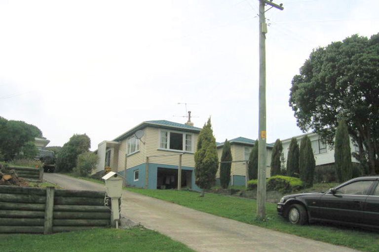 Photo of property in 20 Bell Street, Tawa, Wellington, 5028
