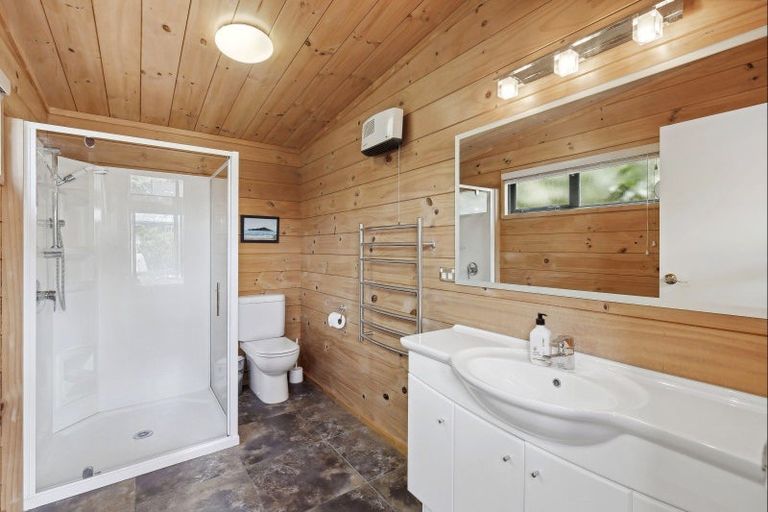 Photo of property in 21 Kotare Place, Kaiteriteri, Motueka, 7197