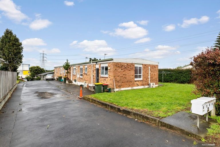 Photo of property in 1/37 Takanini Road, Takanini, 2112