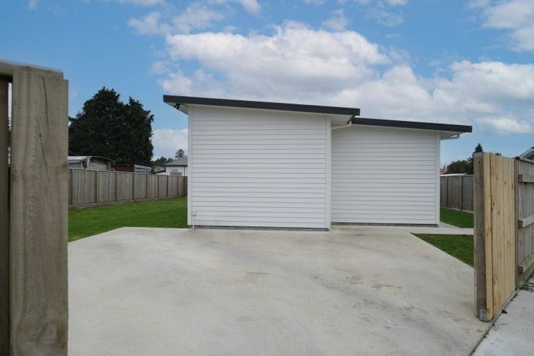 Photo of property in 6 Gibson Place, Dannevirke, 4930