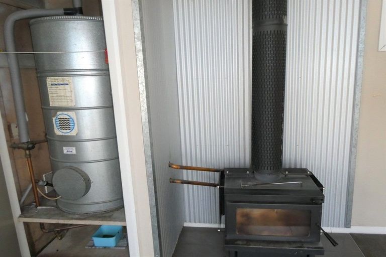 Photo of property in 100 Alexander Street, Greymouth, 7805