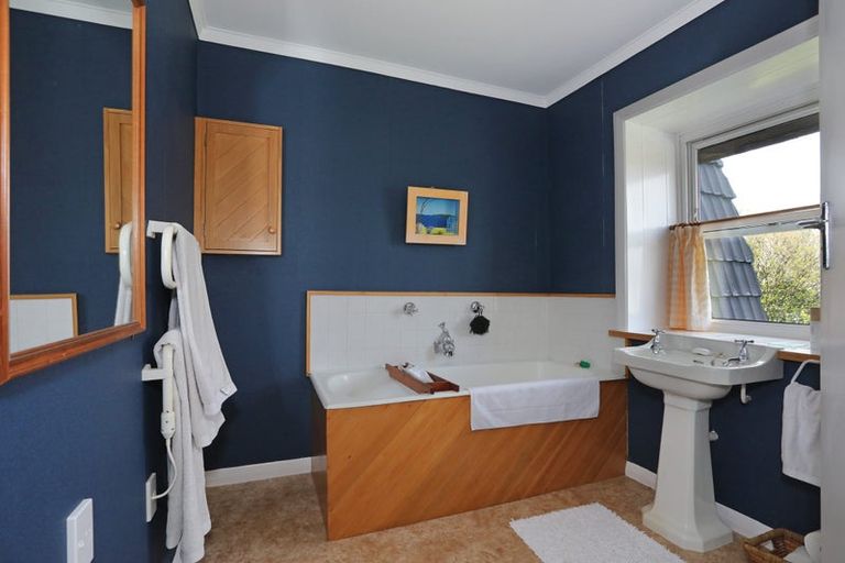 Photo of property in 2 Sandon Road, Feilding, 4702