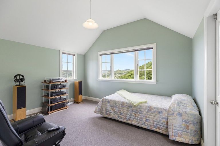Photo of property in 11 Ridvan Grove, Ngaio, Wellington, 6035