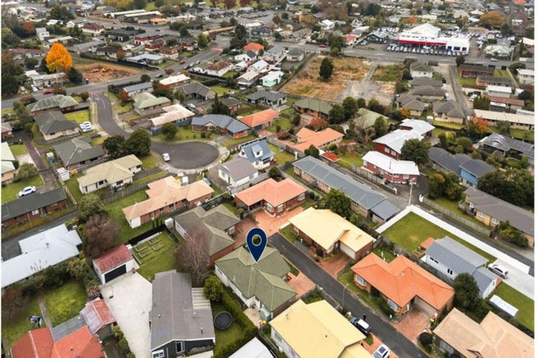 Photo of property in 6 Longford Court, Forest Lake, Hamilton, 3200