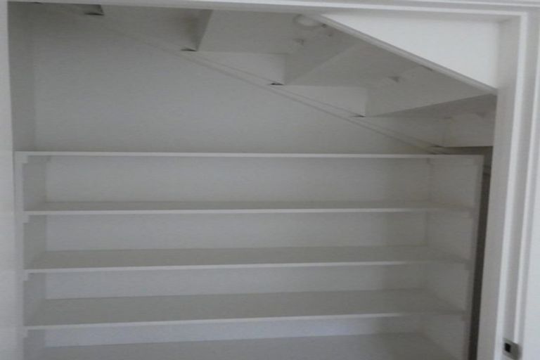 Photo of property in 8 Aitken Place, Mosgiel, 9024