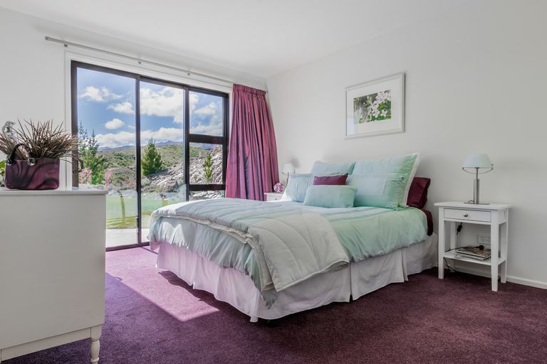 Photo of property in 81 Pigeon Rock Road, Cornish Point, Cromwell, 9384