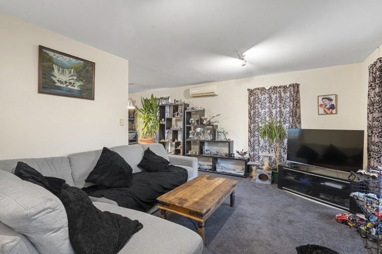 Photo of property in 52 Bromley Road, Bromley, Christchurch, 8062