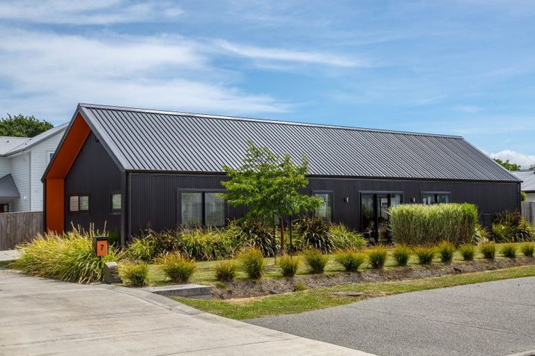 Photo of property in 7 Farley Avenue, Greytown, 5712