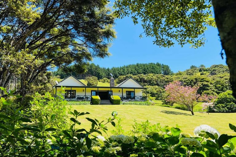 Photo of property in 101 Peebles Lane, Kuaotunu West, Whitianga, 3592