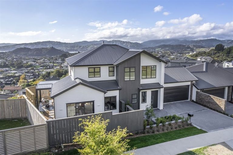 Photo of property in 170b Navigation Drive, Whitby, Porirua, 5024