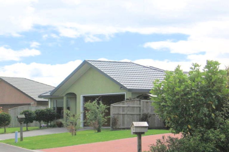 Photo of property in 30 Balmoral Drive, Hilltop, Taupo, 3330