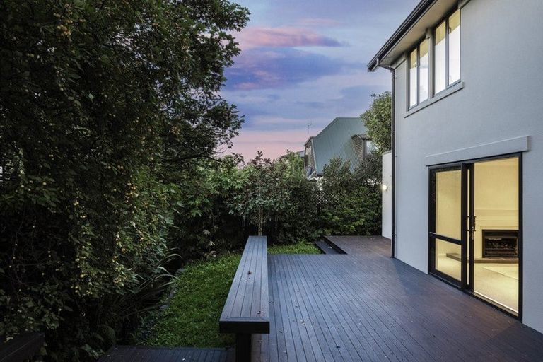 Photo of property in 31 Mcdougall Avenue, St Albans, Christchurch, 8014