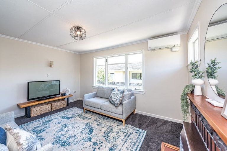 Photo of property in 16 Nikau Street, Tawhero, Whanganui, 4501