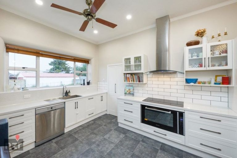 Photo of property in 8 York Street, Feilding, 4702