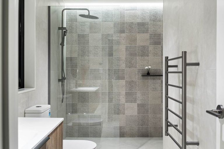 Photo of property in 54 Matangi View Drive, Orewa, 0931