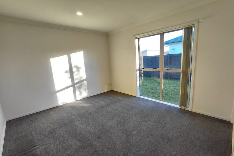 Photo of property in 43 Puhara Avenue, Parklands, Christchurch, 8083