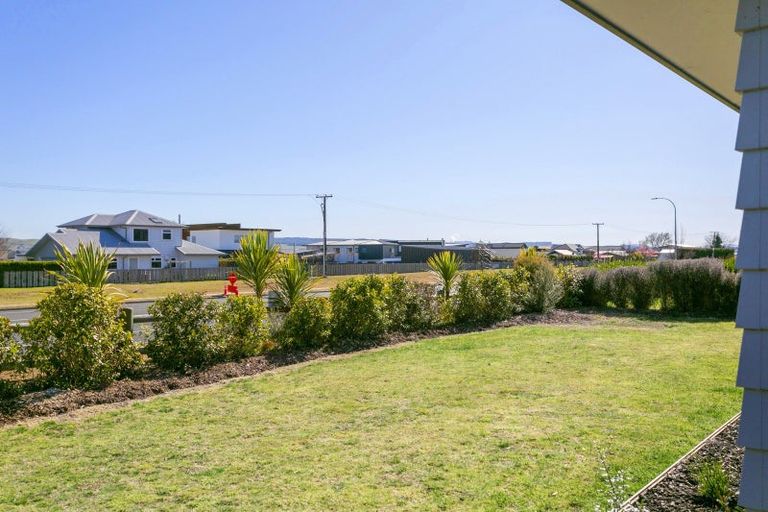 Photo of property in 13 Kara Place, Wharewaka, Taupo, 3330