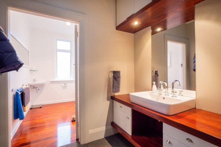 Photo of property in 1 Everton Road, Andersons Bay, Dunedin, 9013